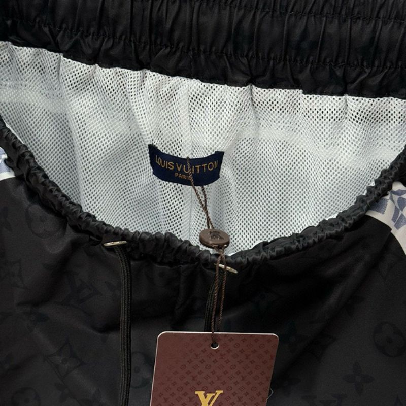 LV Shorts - Imagen 3