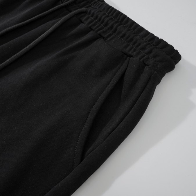 LV Shorts Black Script Embroidery - Imagen 5