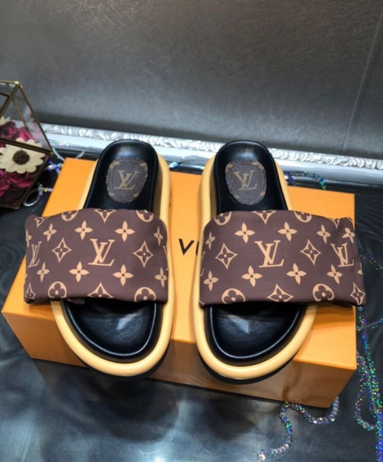 LV – Pool Pillow Braun/Schwarz - Imagen 3