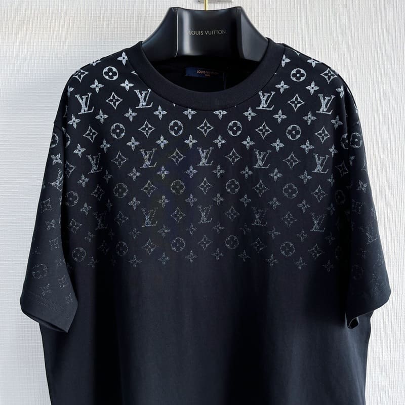 LV T-shirt Gradient Cotton Black - Imagen 3