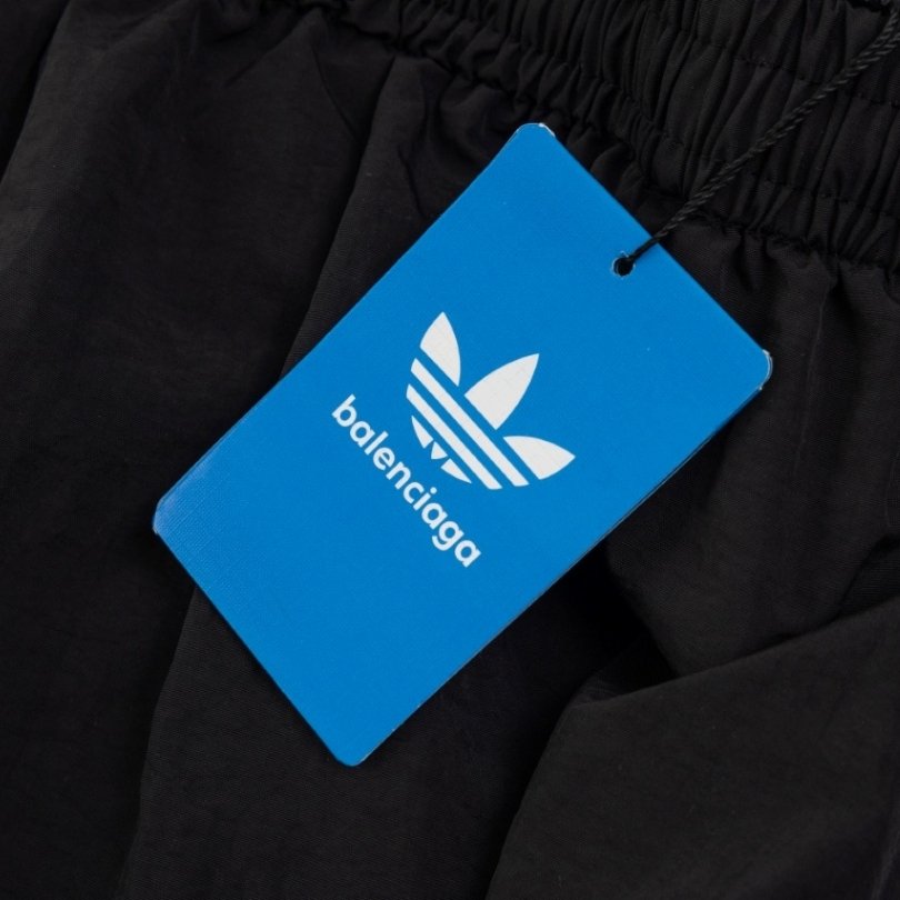 BLNCG x Adidas Shorts Trefoil Logo Black - Imagen 7