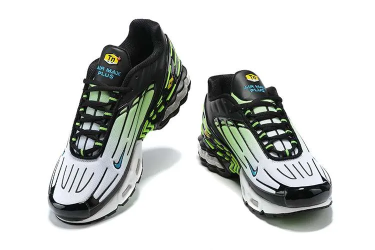 AIR MAX PLUS TN 3 ‘GHOST GREEN’ - Imagen 2