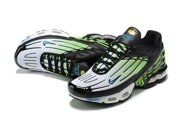AIR MAX PLUS TN 3 ‘GHOST GREEN’ - Imagen 4
