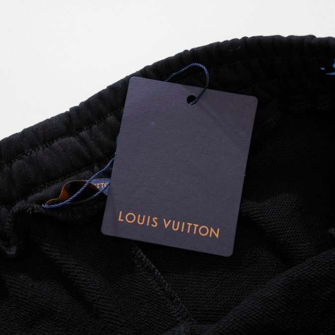 LV Shorts Black Splatter Monogram - Imagen 4