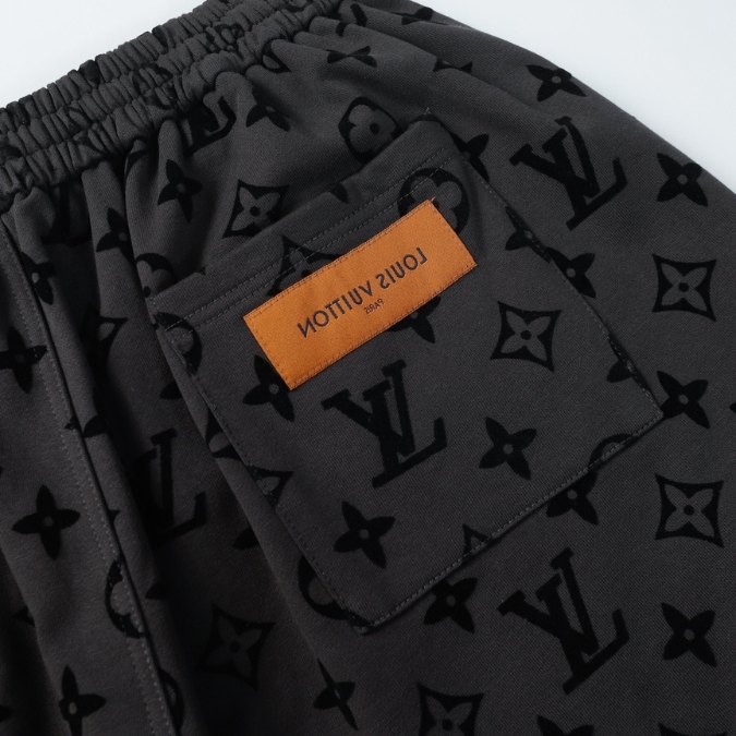 LV Shorts Monogram Grey Black - Imagen 3