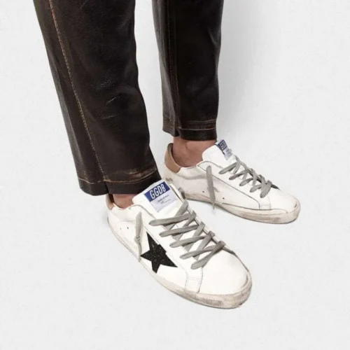 SNEAKERS GOLDEN
